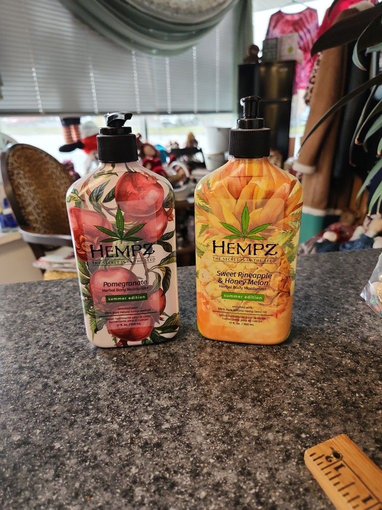 HEMPZ- Herbal Body Moisturizer Lot of 2