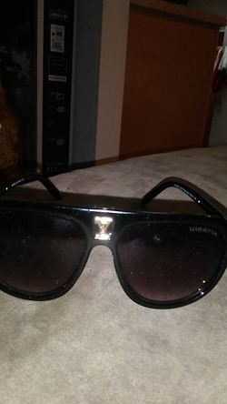 Brand new lv sunglasses $60