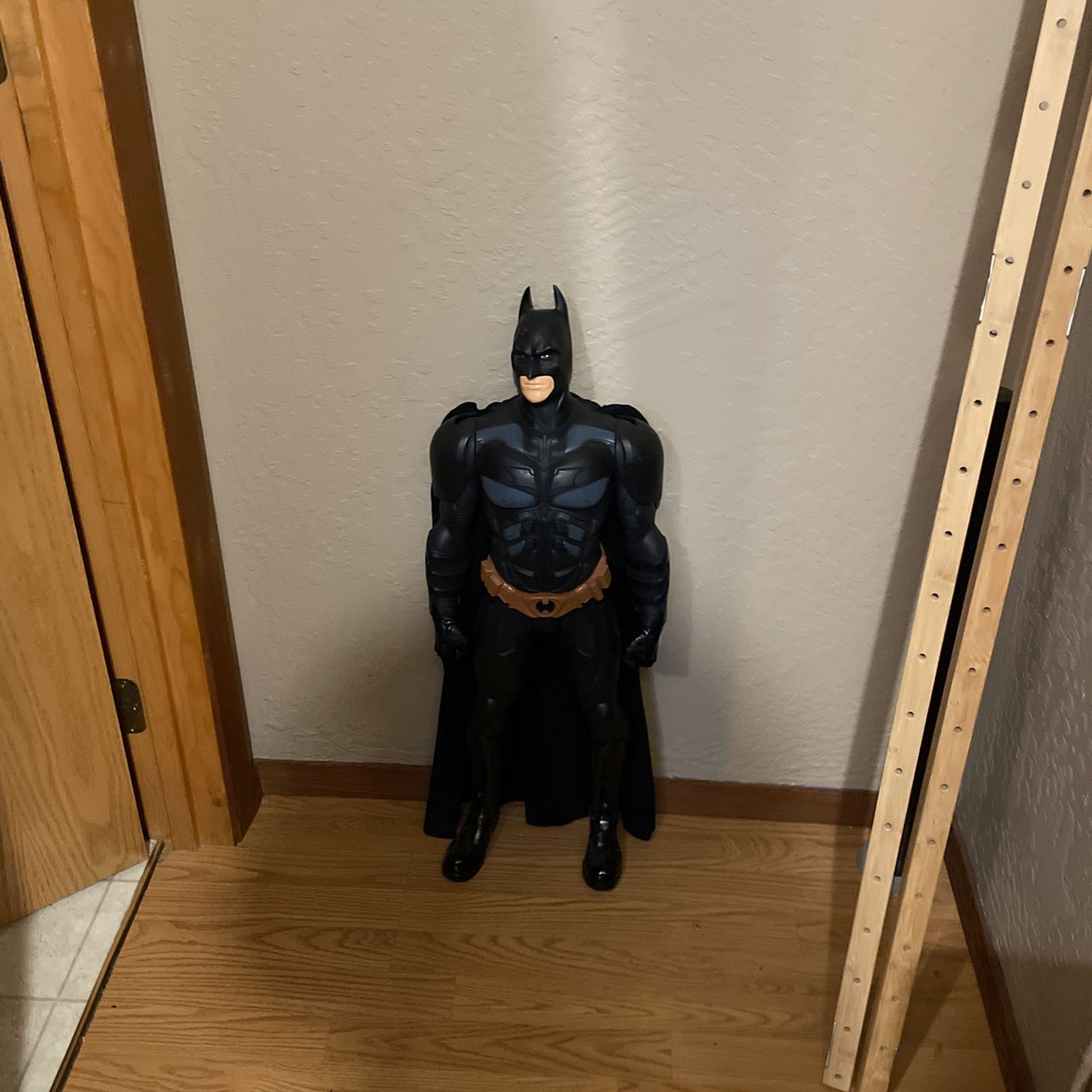 Dark Knight Batman Statue Around 2 Feet