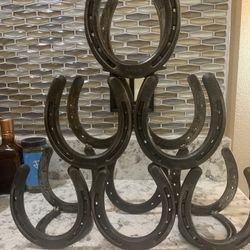 Horseshoe Wine Rack
