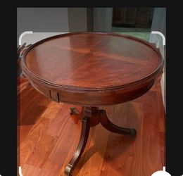 Stanley Furniture Foyer/Side Table