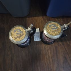 Nascar's collection set stein's 2 of them Dale Earnhardt