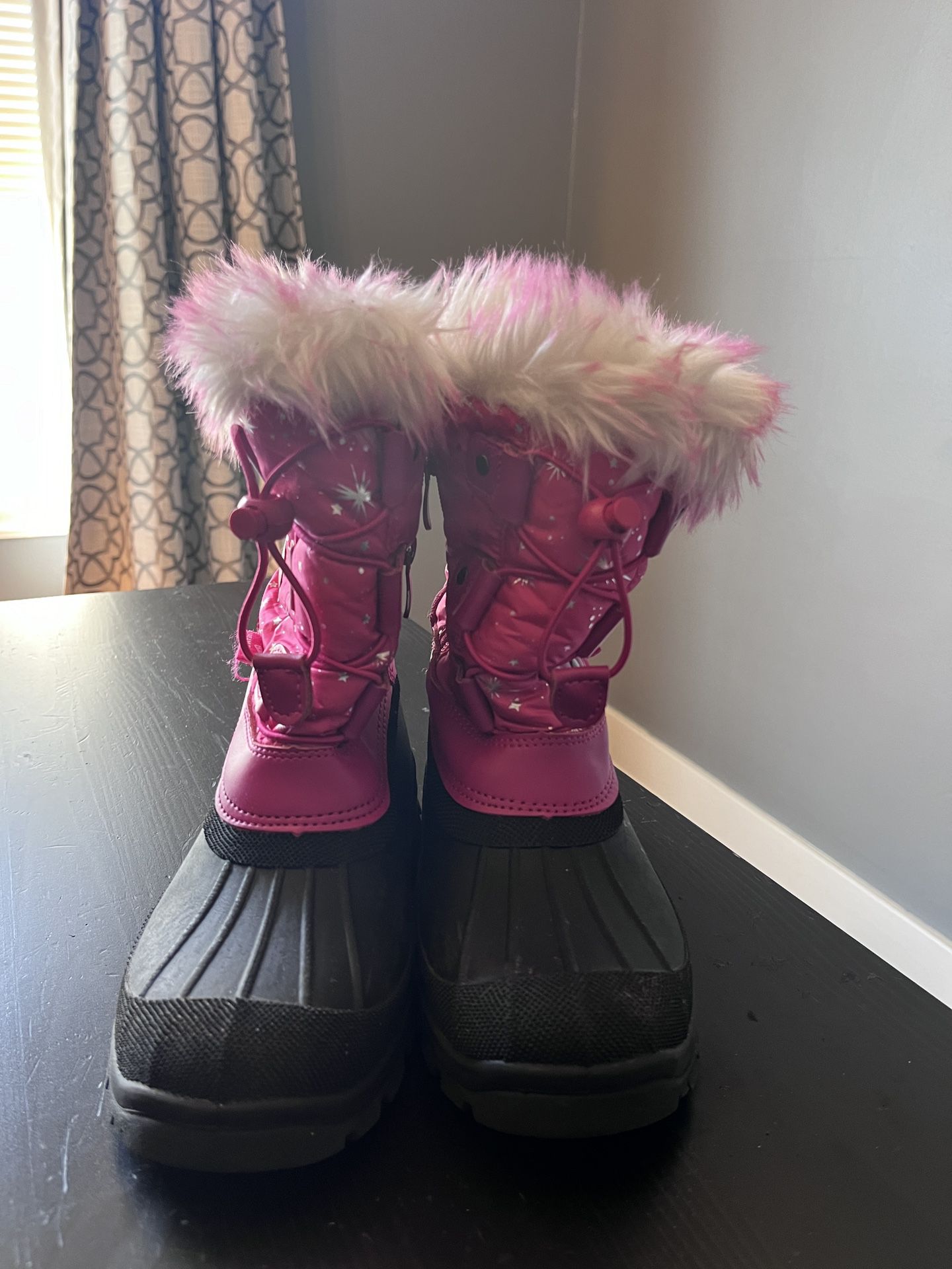 Dream Pairs Girl Snow Boots Size 2