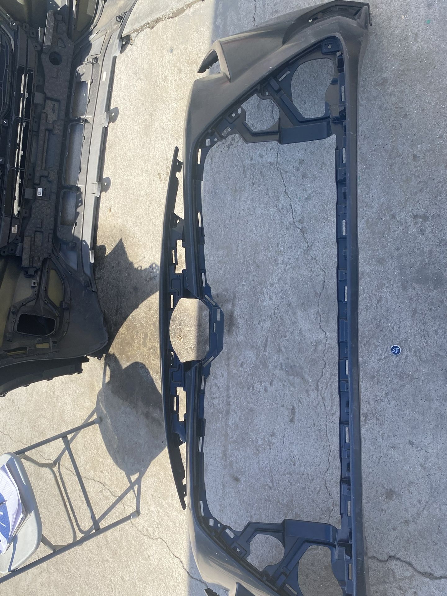 2020-2024 Toyota Corolla Le Front Bumper