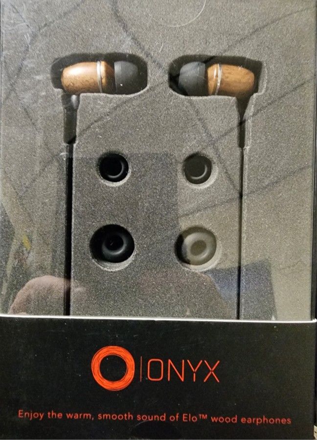 Onyx Noise Cancelling in-Ear Wired Headphones with Mic, 3.5mm Plug Compatible with iPhones, iPads, Android Phones, Computers & Laptops (Brown)