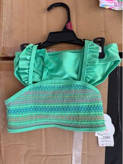 Brand NEW GIRL SWIMSUIT  Small 6/6x