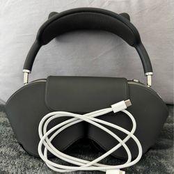 Apple - AirPods Max (Lightning) - Space Gray - Active Noise Cancelling Bluetooth Headphones MGYH3AM/A