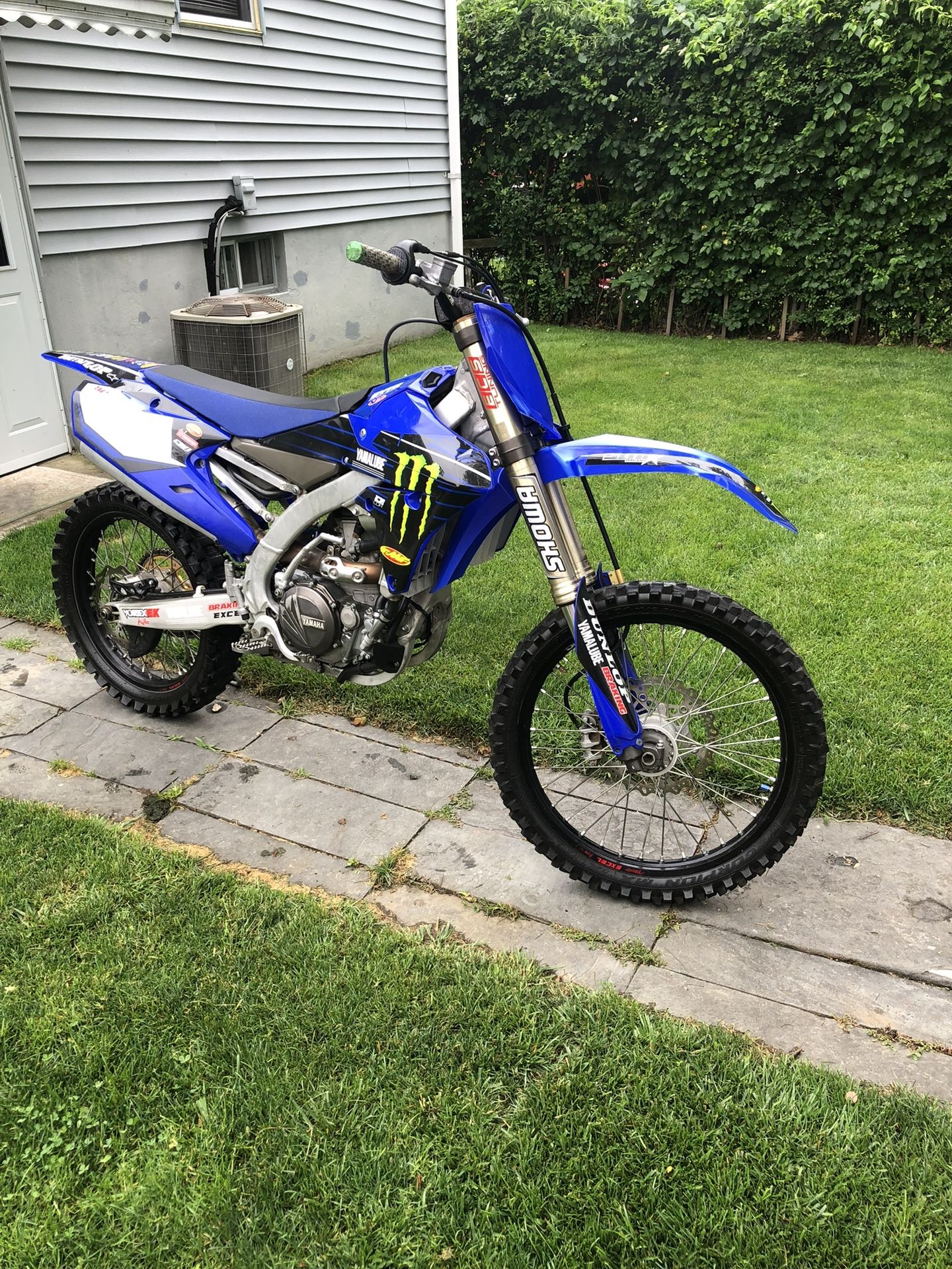 450 F Yamaha Racing dirt bike 2016