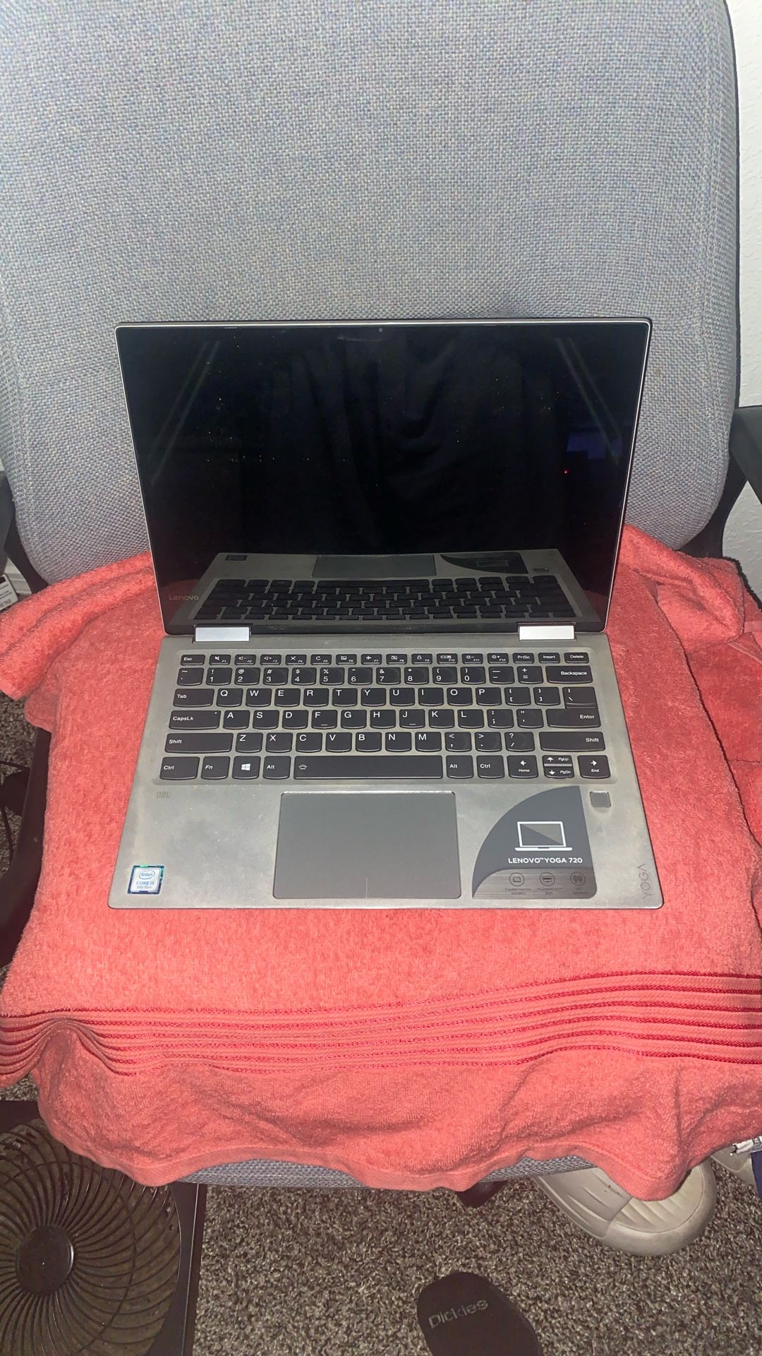 Lenovo Yoga 720