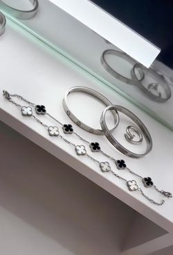 Cartier & Van cleef clover Inspired 5 piece jewelry set