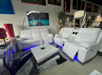 New reclining sofa and loveseat