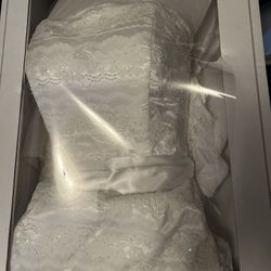 GALINA SZ 12 Wedding Dress Lace