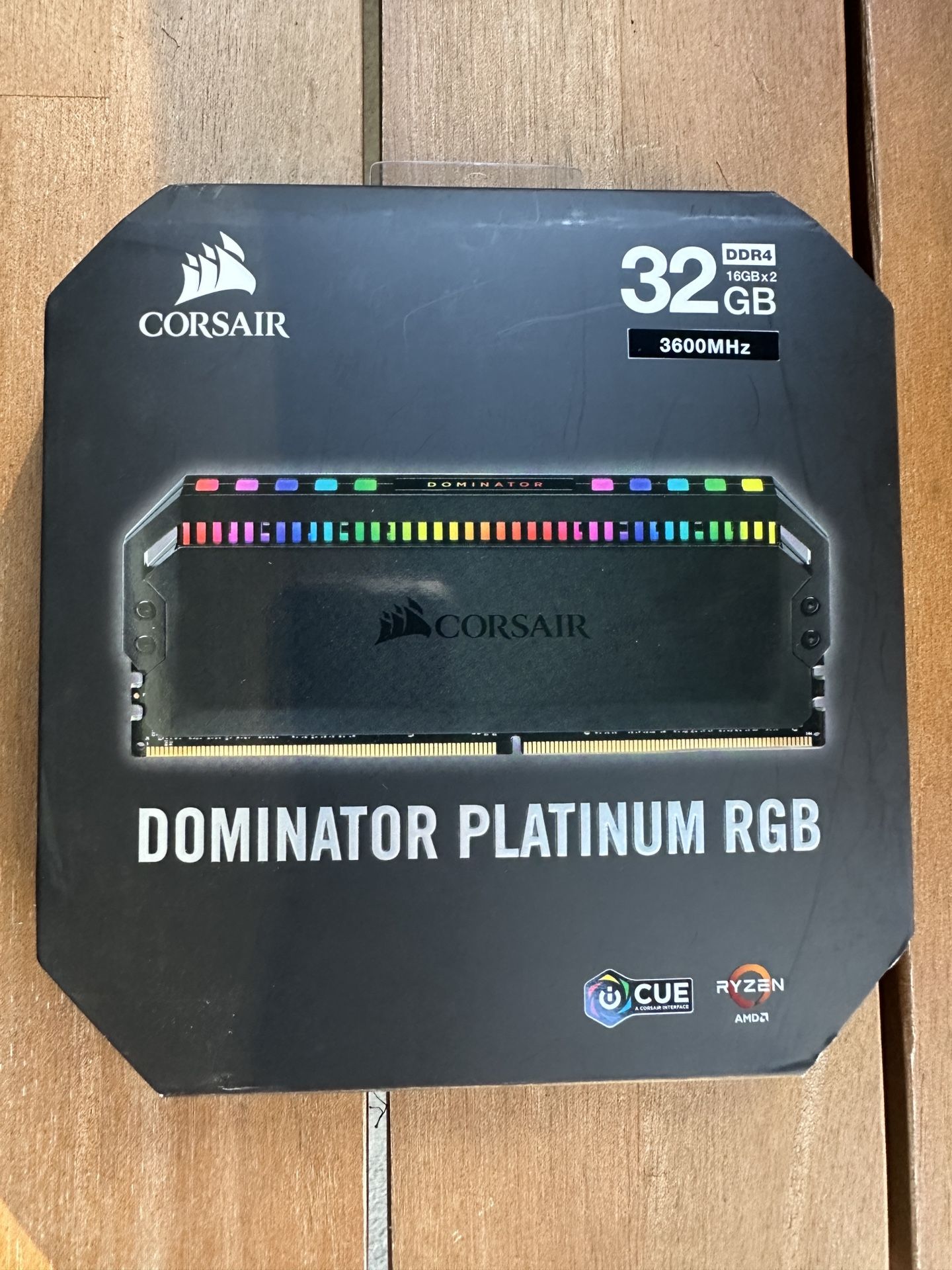32gb  3600mhz DDR4 CORSAIR DOMINATOR RAM PLATINUM RGB