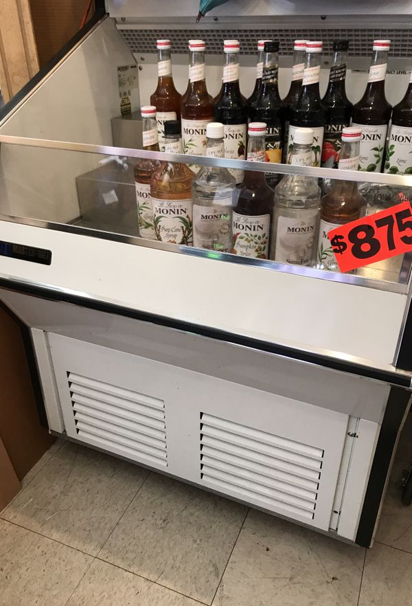 36” MPM36 MasterBilt Open Merchandiser Grab n Go Cooler Commercial