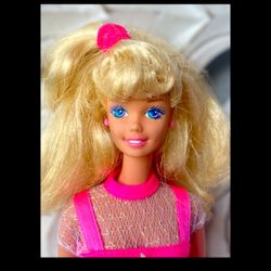 Vintage 1996 Flower Fun Barbie Doll Mattel Blonde Hair Blue Eyes 11.5"