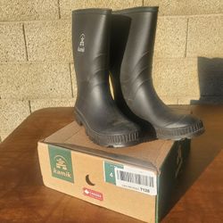 Kamik Stomp Big Kids Boot Size 4