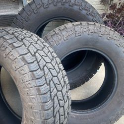 LT275/70R18