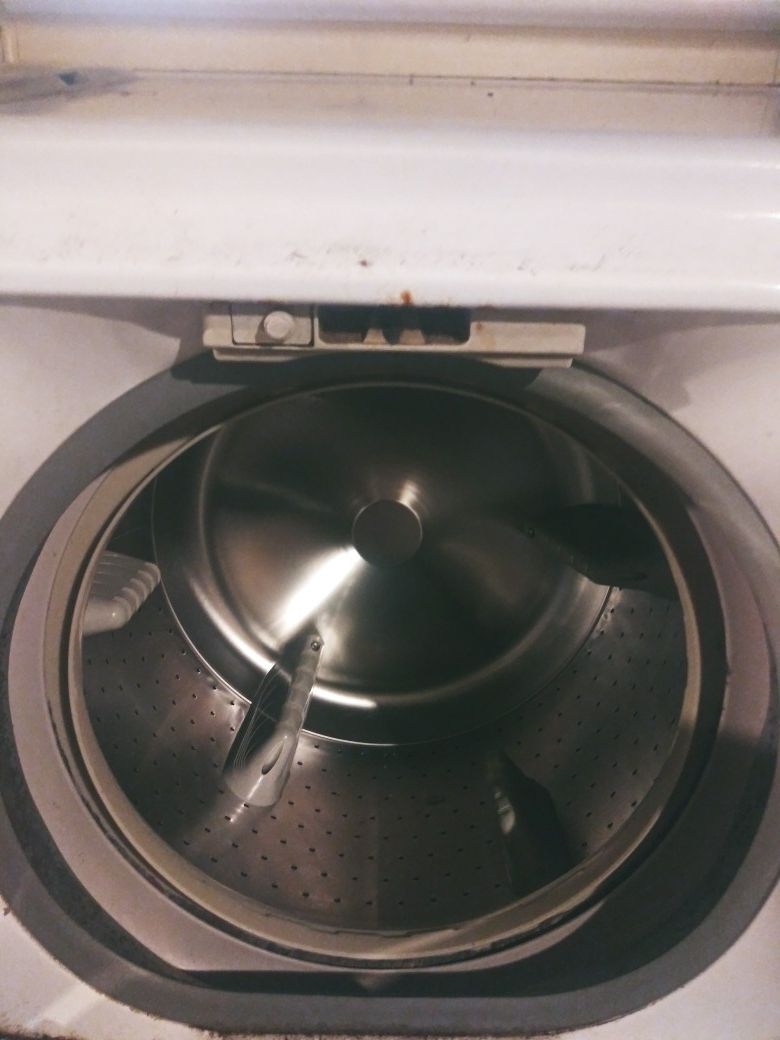 Maytag washer WONT SPIN...READ AD for Sale in Columbus, OH OfferUp