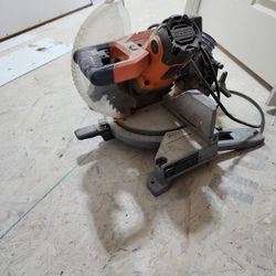 Rigid 10 Inch Compound Miter Chop Saw