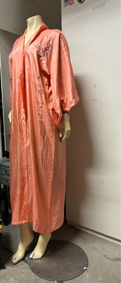 Vintage Japanese Silk Embroidered Kimono Fan Robe