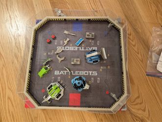 HEXBUG BattleBots Arena Playset – 2 Working Robots + Accessories – $45 OBO