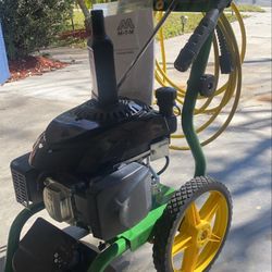 Brand New 2600PSI Vertical Pressure Washer
