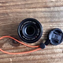 Fuji XF 35mm F2 WR Lens