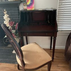 Antique Desk With Chair