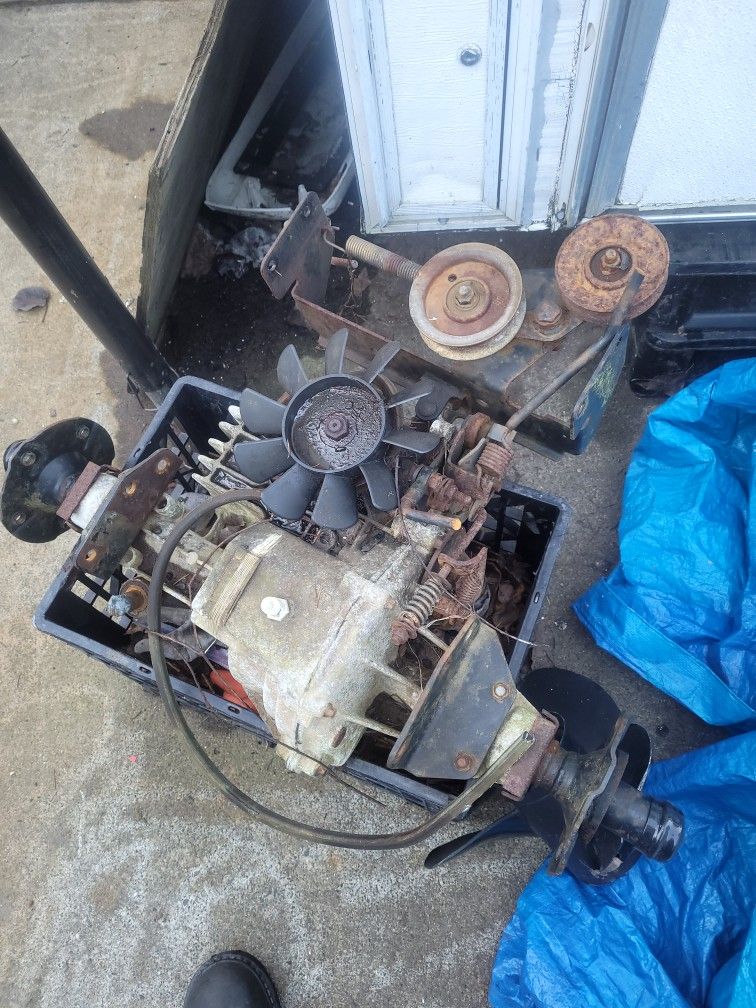 Lawn Tractor Rear End.