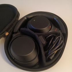 Sony WH-1000XM3 Headphones
