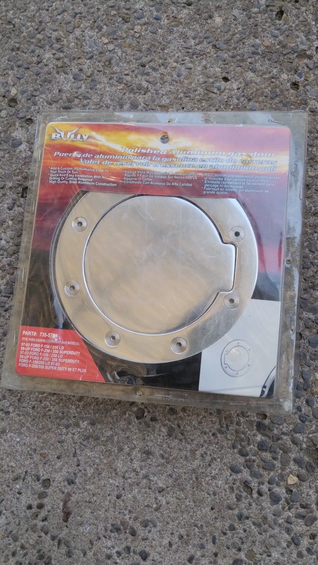 Bully Aluminum Gas Door