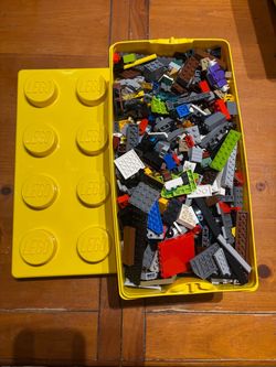 4.68 lbs Bulk LEGO Lot in Official Yellow LEGO 8-Stud Storage Brick Container - See My Other Items😎