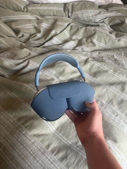 AirPods Pro Max