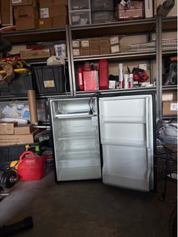 Small refrigerator