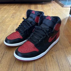 Air Jordan 1 Retro High OG ‘Banned’ (2016)