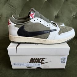 Travis Scott Jordan 1