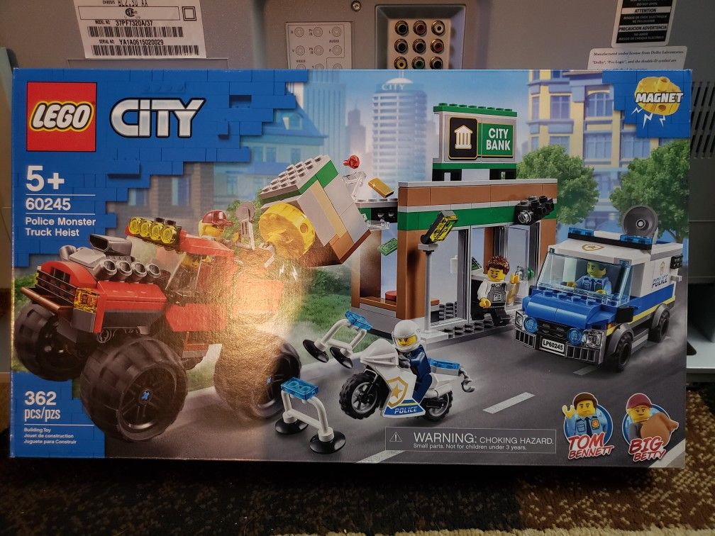 Lego City Police Monster Truck Heist