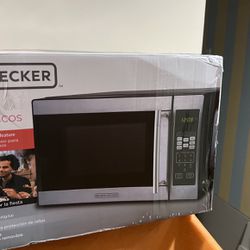 Black & Decker 0.7 microwave oven