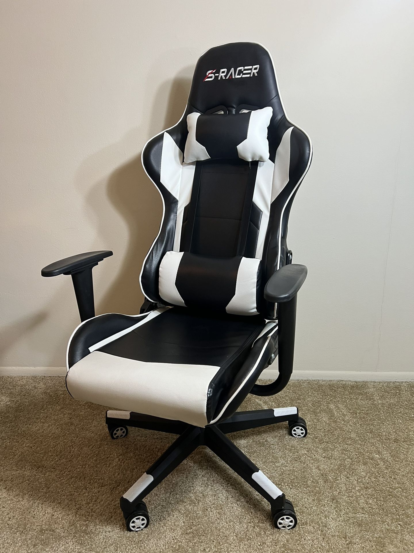 S-Racer Gaming Chair 