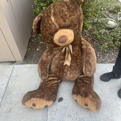 Massive Teddy Bear 