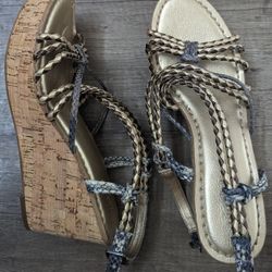 Nicole Wedges, Size 8