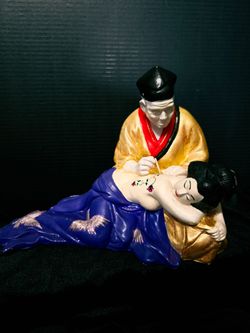 Vintage Japanese Hakata Urasaki,clay tattoo artist tattooing geisha. 9"×15"