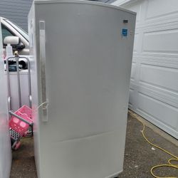 Maytag 16 Cubic Ft "Frost Free" Freezer