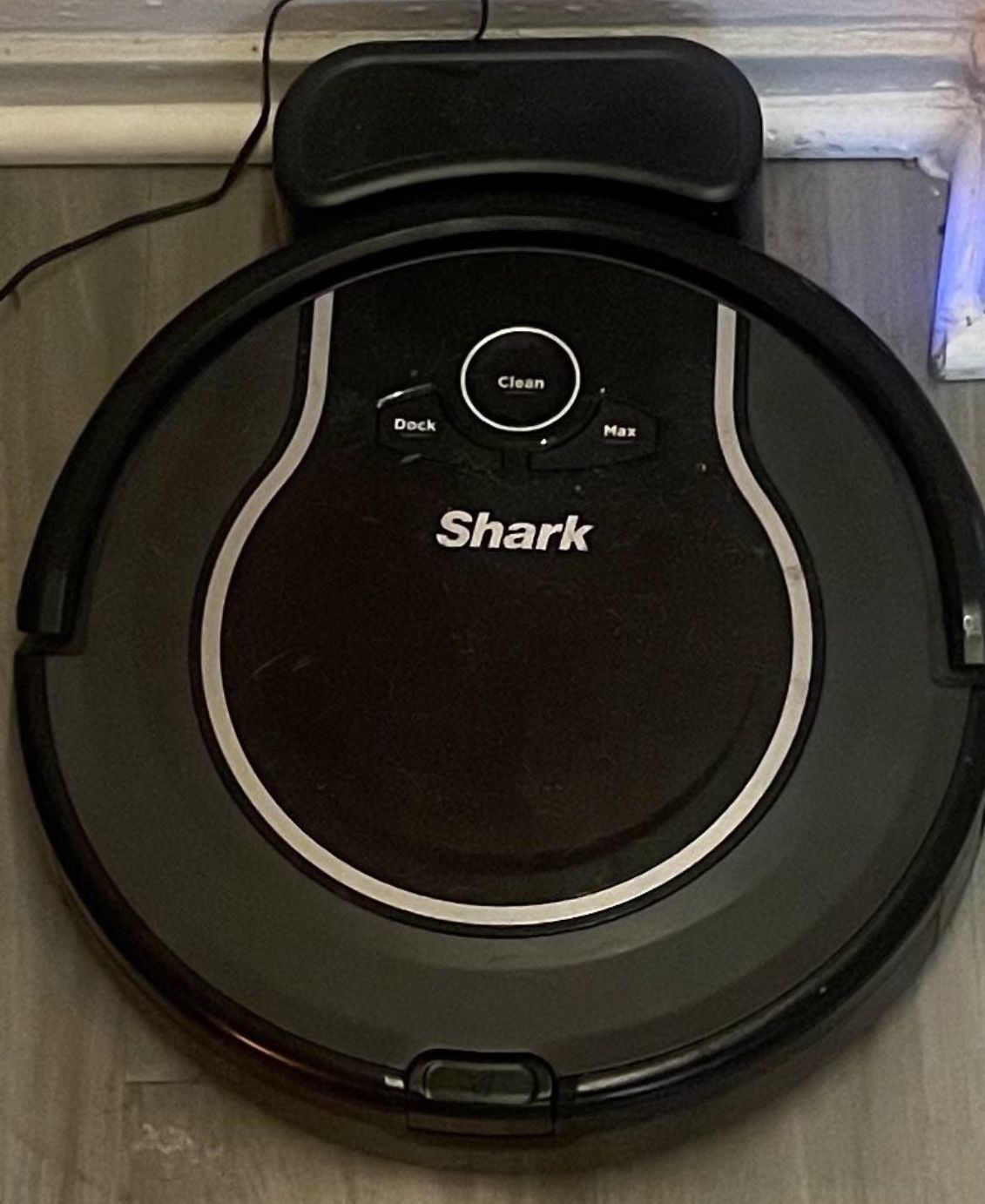 Shark Ion Robot Vacuum RV750 Used. All Parts Included. Free Extra Battery  Included As Well!