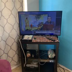 Smart Tv/element 36”