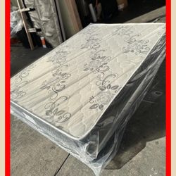 Queen size mattress / Colchon