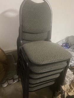 Banquet Chairs 