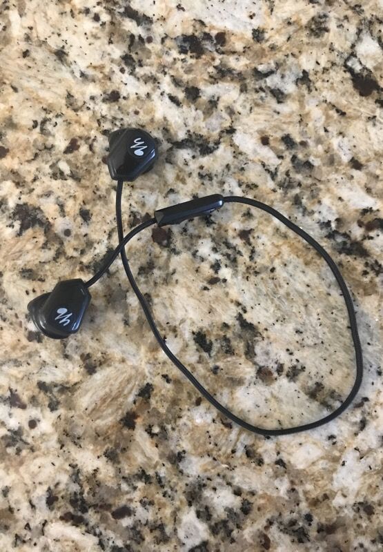 Yurbuds leap Bluetooth headphones