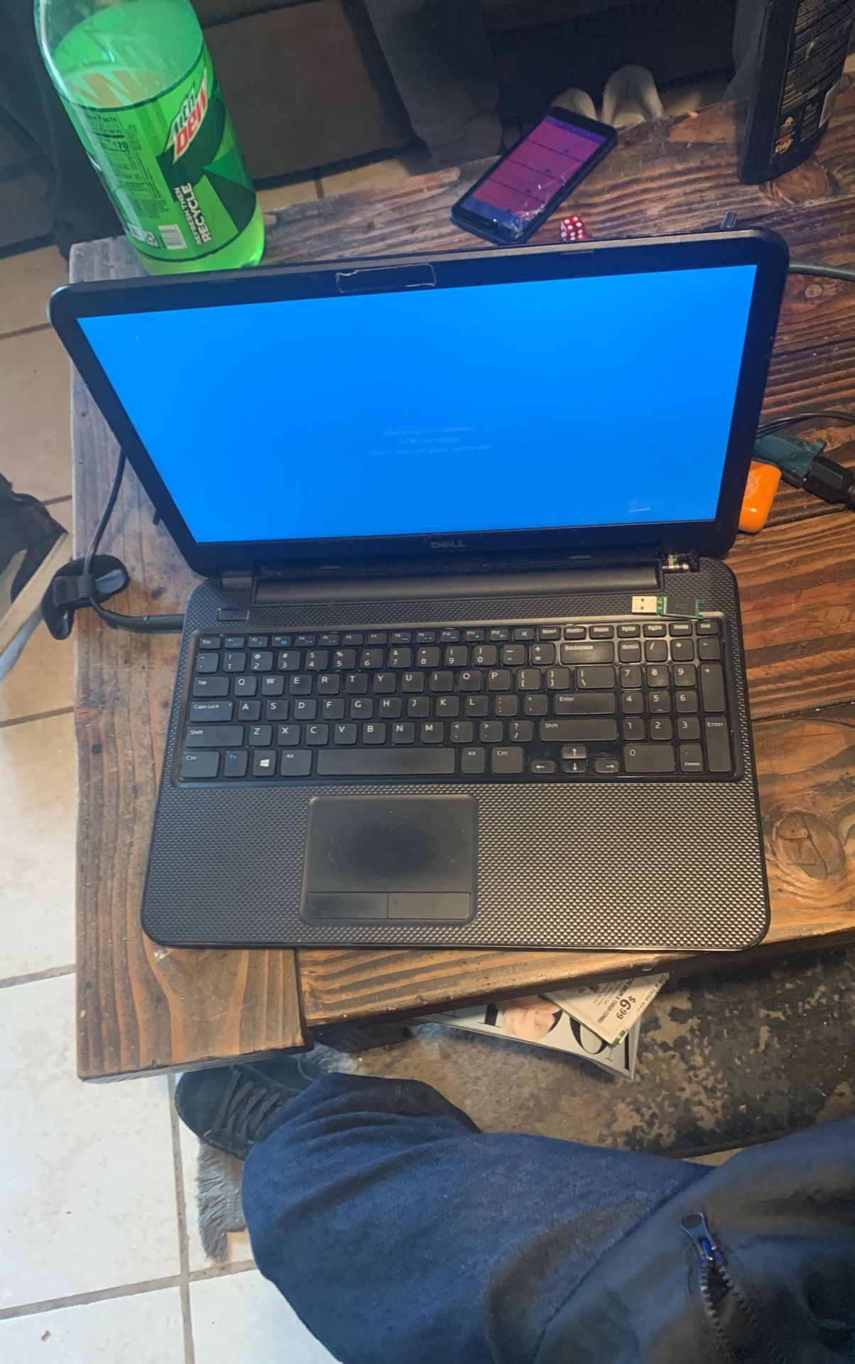 Dell Inspiron 15 3521