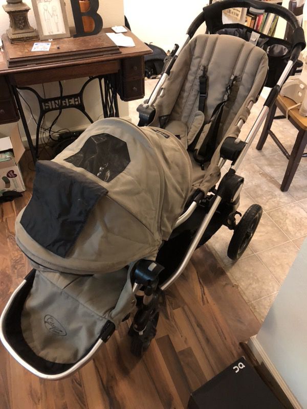 City Select Double Tandem Stroller